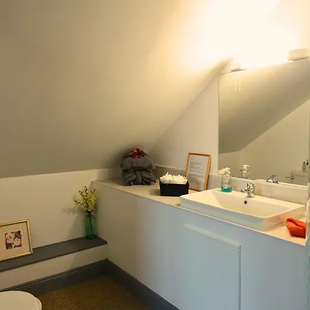 Orchard Stable House Tatil Evi *