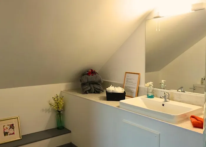 Orchard Stable House 度假居 *